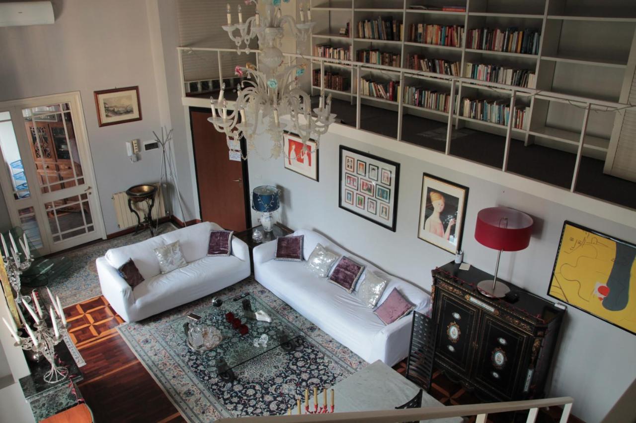 Chiaia Glamour Appartamento Centralissimo Naples Luaran gambar